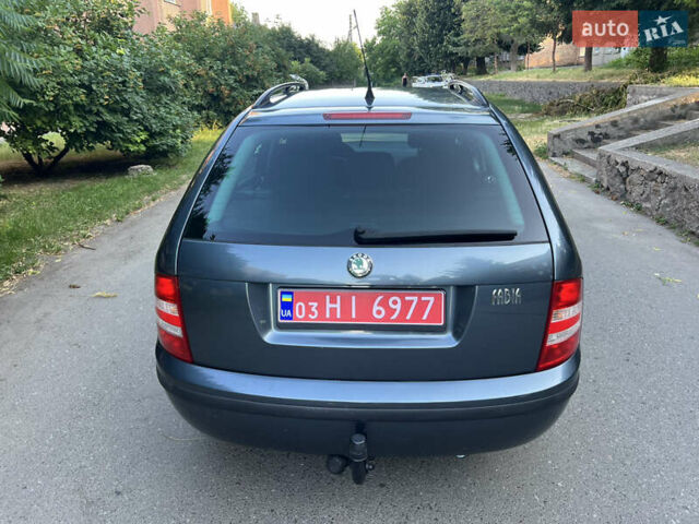 Сірий Шкода Фабія, об'ємом двигуна 0 л та пробігом 208 тис. км за 4700 $, фото 8 на Automoto.ua
