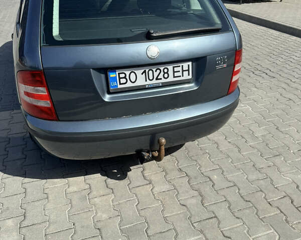 Сірий Шкода Фабія, об'ємом двигуна 1.2 л та пробігом 267 тис. км за 3600 $, фото 7 на Automoto.ua
