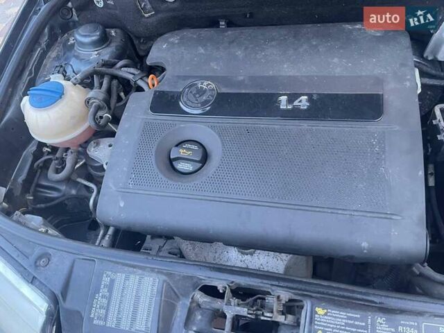 Сірий Шкода Фабія, об'ємом двигуна 1.39 л та пробігом 197 тис. км за 3600 $, фото 13 на Automoto.ua