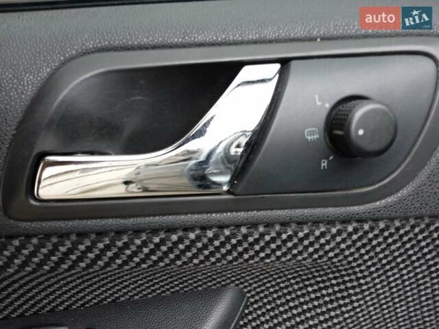 Серый Шкода Фабия, объемом двигателя 1.2 л и пробегом 290 тыс. км за 3400 $, фото 19 на Automoto.ua