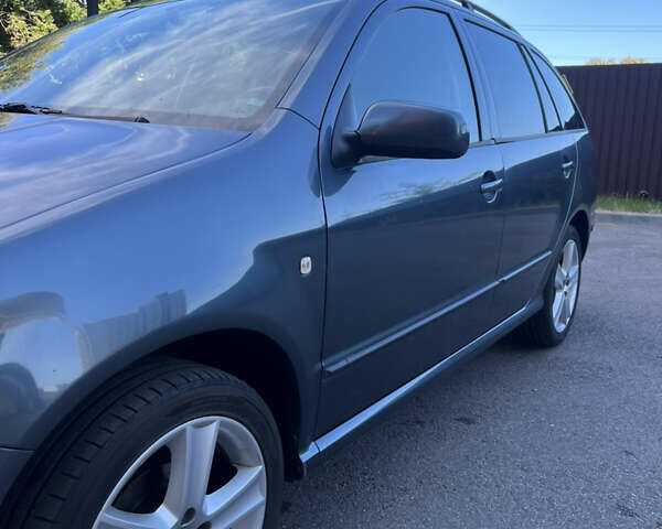 Шкода Фабия 2006 в Чернигове на Automoto.ua Серый Шкода Фабия, объемом двигателя 1.4 л и пробегом 196 тыс. км за 4900 $, фото 11 на Automoto.ua