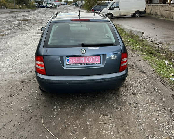 Сірий Шкода Фабія, об'ємом двигуна 1.4 л та пробігом 160 тис. км за 4500 $, фото 2 на Automoto.ua