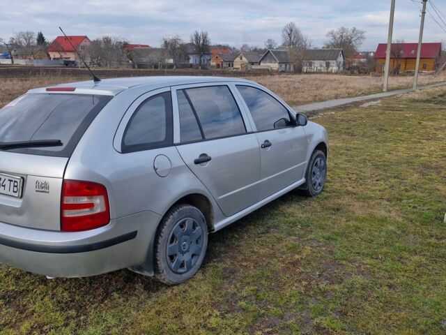 Сірий Шкода Фабія, об'ємом двигуна 1.2 л та пробігом 268 тис. км за 2950 $, фото 5 на Automoto.ua