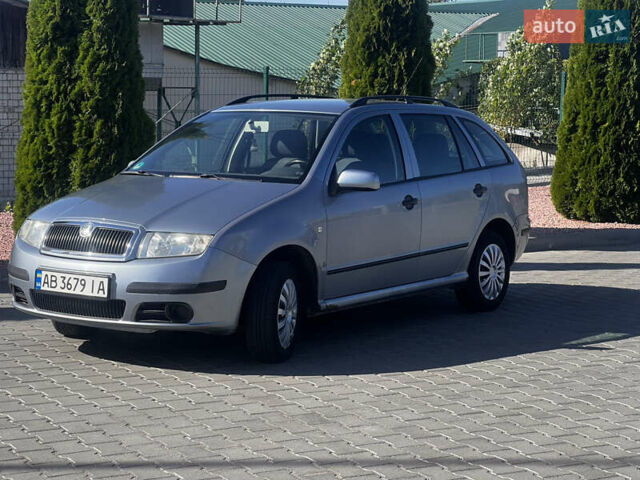 Серый Шкода Фабия, объемом двигателя 1.39 л и пробегом 271 тыс. км за 3850 $, фото 2 на Automoto.ua