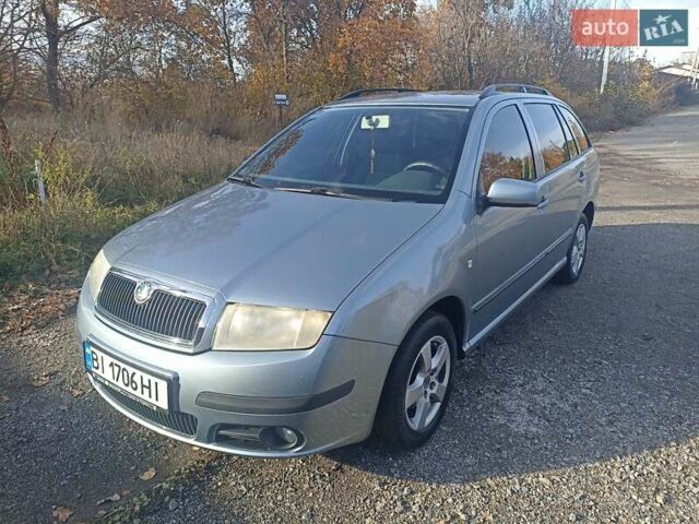 Шкода Фабия 2006 в Полтаве на Automoto.ua Серый Шкода Фабия, объемом двигателя 1.39 л и пробегом 218 тыс. км за 5100 $, фото 2 на Automoto.ua