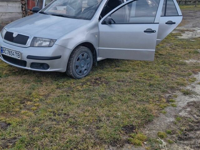 Сірий Шкода Фабія, об'ємом двигуна 1.2 л та пробігом 268 тис. км за 2950 $, фото 19 на Automoto.ua