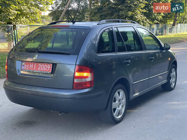 Сірий Шкода Фабія, об'ємом двигуна 1.4 л та пробігом 237 тис. км за 4600 $, фото 5 на Automoto.ua