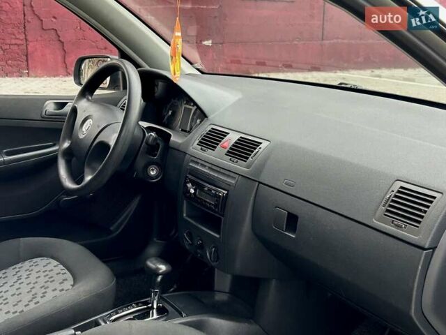 Серый Шкода Фабия, объемом двигателя 1.39 л и пробегом 164 тыс. км за 4299 $, фото 23 на Automoto.ua