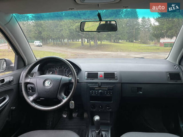 Серый Шкода Фабия, объемом двигателя 1.2 л и пробегом 175 тыс. км за 2800 $, фото 21 на Automoto.ua