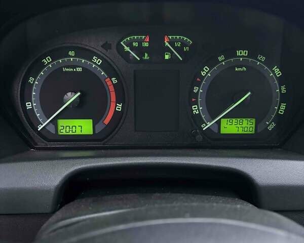 Сірий Шкода Фабія, об'ємом двигуна 1.4 л та пробігом 193 тис. км за 4800 $, фото 35 на Automoto.ua