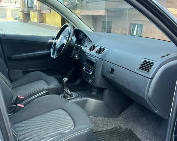 Шкода Фабия 2006 в Чернигове на Automoto.ua Серый Шкода Фабия, объемом двигателя 1.4 л и пробегом 196 тыс. км за 4900 $, фото 19 на Automoto.ua