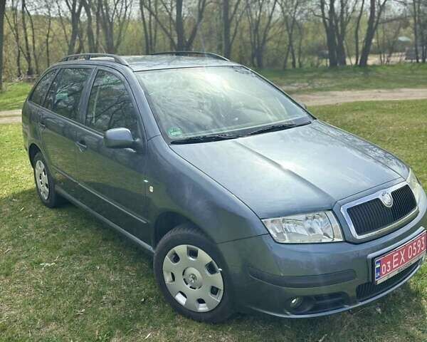 Сірий Шкода Фабія, об'ємом двигуна 1.4 л та пробігом 193 тис. км за 4800 $, фото 10 на Automoto.ua