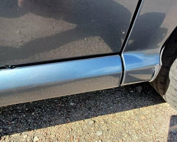 Серый Шкода Фабия, объемом двигателя 1.39 л и пробегом 261 тыс. км за 3999 $, фото 14 на Automoto.ua