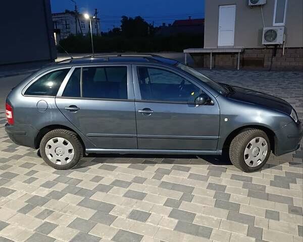 Сірий Шкода Фабія, об'ємом двигуна 1.4 л та пробігом 193 тис. км за 4800 $, фото 24 на Automoto.ua