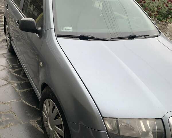 Сірий Шкода Фабія, об'ємом двигуна 1.4 л та пробігом 310 тис. км за 4100 $, фото 6 на Automoto.ua