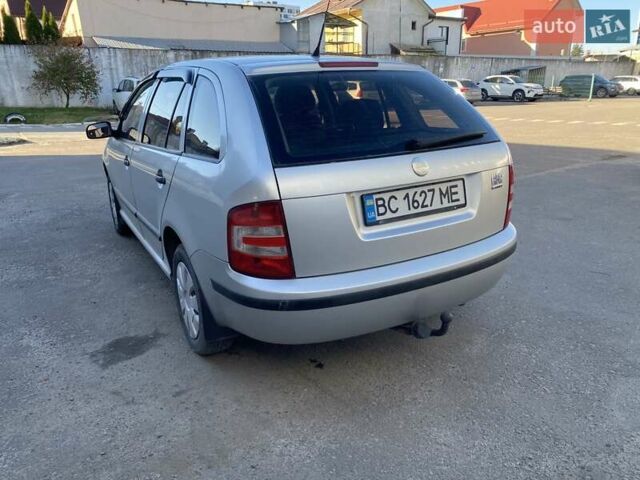 Сірий Шкода Фабія, об'ємом двигуна 1.2 л та пробігом 180 тис. км за 3300 $, фото 5 на Automoto.ua