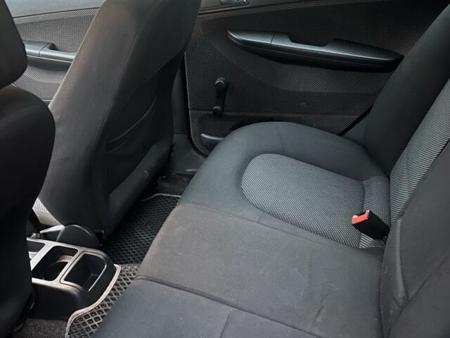 Серый Шкода Фабия, объемом двигателя 1.2 л и пробегом 193 тыс. км за 3200 $, фото 6 на Automoto.ua