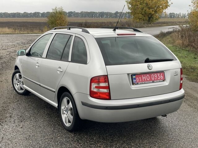 Серый Шкода Фабия, объемом двигателя 1.4 л и пробегом 231 тыс. км за 4500 $, фото 23 на Automoto.ua