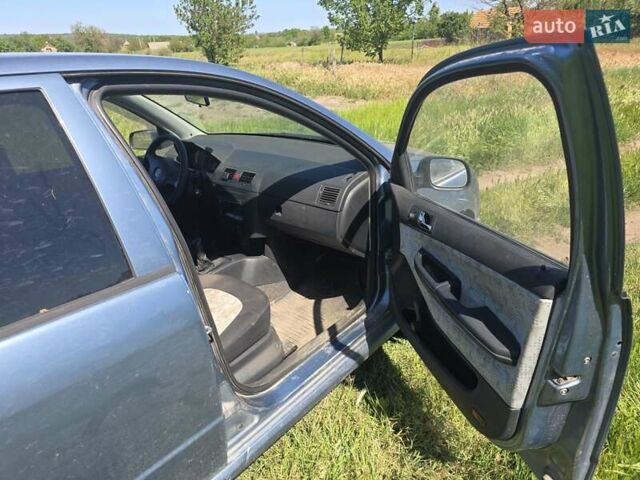 Шкода Фабія 2007 у Орехове на Automoto.ua Сірий Шкода Фабія, об'ємом двигуна 1.2 л та пробігом 205 тис. км за 2800 $, фото 7 на Automoto.ua