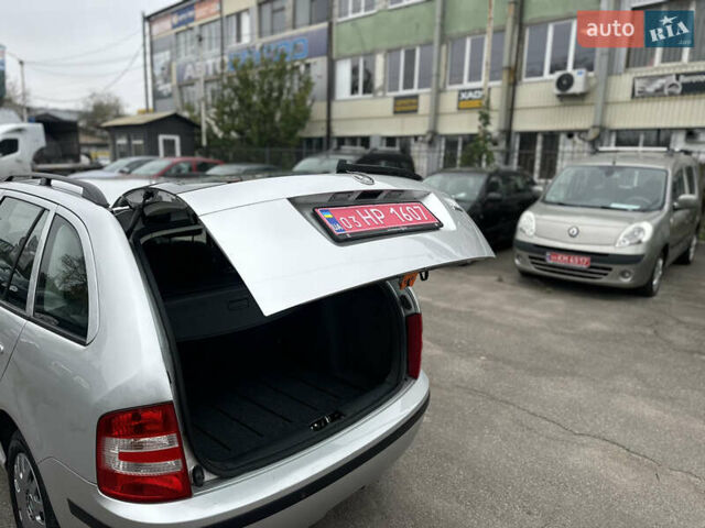 Шкода Фабия 2007 в Чернигове на Automoto.ua Серый Шкода Фабия, объемом двигателя 1.4 л и пробегом 193 тыс. км за 5400 $, фото 12 на Automoto.ua