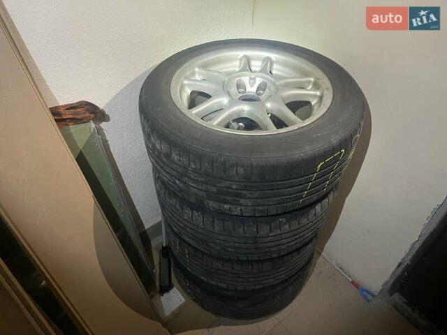 Серый Шкода Фабия, объемом двигателя 1.39 л и пробегом 226 тыс. км за 4900 $, фото 23 на Automoto.ua