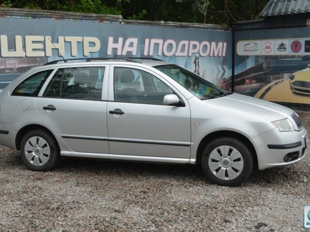 Сірий Шкода Фабія, об'ємом двигуна 1.4 л та пробігом 256 тис. км за 3500 $, фото 4 на Automoto.ua