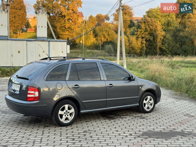 Сірий Шкода Фабія, об'ємом двигуна 1.39 л та пробігом 252 тис. км за 5200 $, фото 9 на Automoto.ua