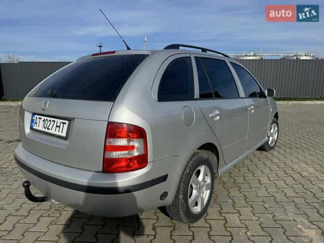Сірий Шкода Фабія, об'ємом двигуна 1.39 л та пробігом 232 тис. км за 4100 $, фото 2 на Automoto.ua