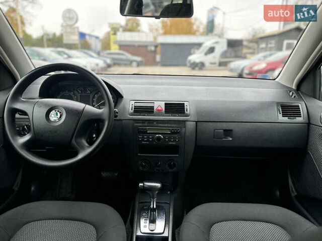Шкода Фабия 2007 в Чернигове на Automoto.ua Серый Шкода Фабия, объемом двигателя 1.4 л и пробегом 193 тыс. км за 5400 $, фото 8 на Automoto.ua