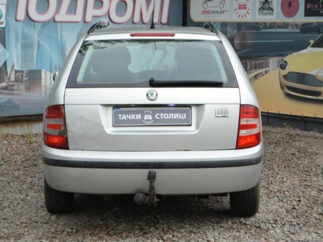 Сірий Шкода Фабія, об'ємом двигуна 1.4 л та пробігом 256 тис. км за 3500 $, фото 2 на Automoto.ua