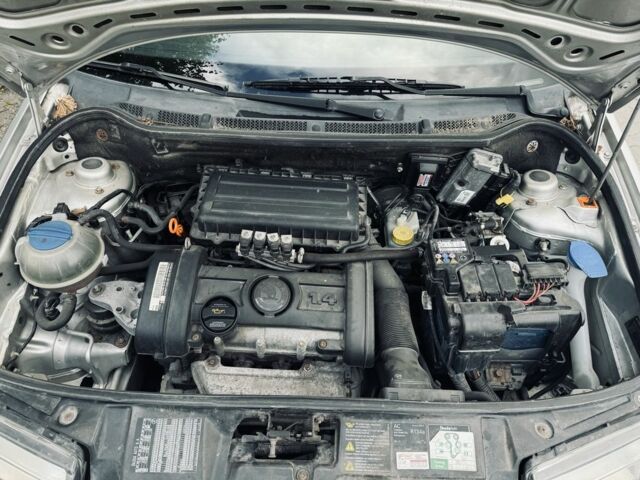 Сірий Шкода Фабія, об'ємом двигуна 1.4 л та пробігом 230 тис. км за 4500 $, фото 12 на Automoto.ua