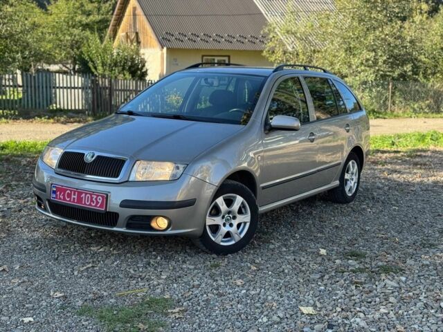 Сірий Шкода Фабія, об'ємом двигуна 1.4 л та пробігом 190 тис. км за 4250 $, фото 6 на Automoto.ua