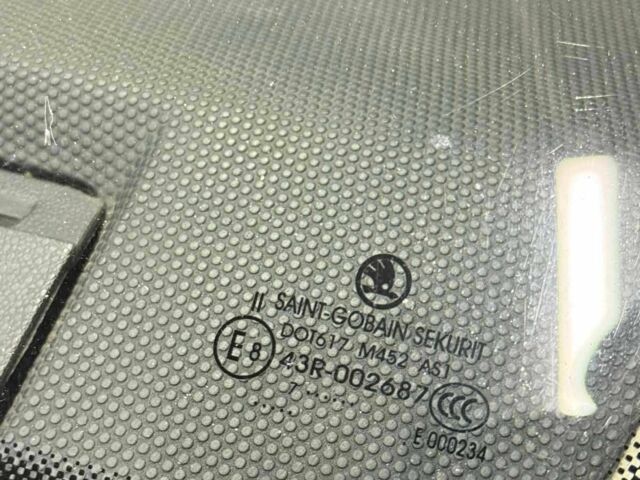 Серый Шкода Фабия, объемом двигателя 1.4 л и пробегом 190 тыс. км за 4300 $, фото 11 на Automoto.ua