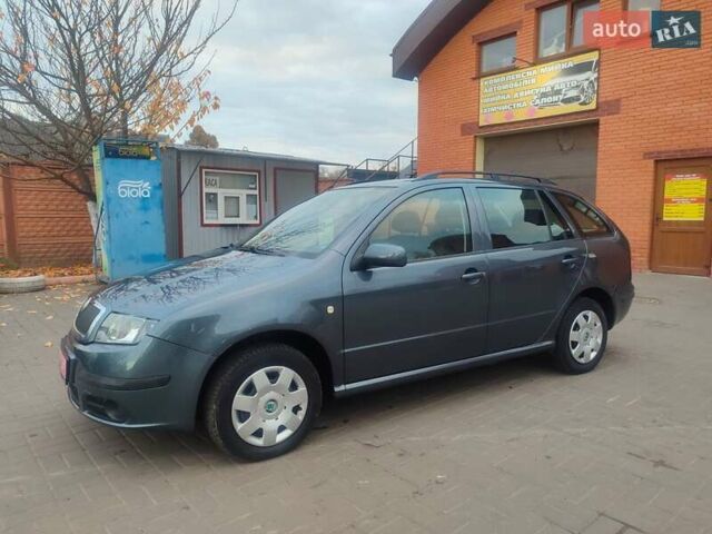 Сірий Шкода Фабія, об'ємом двигуна 1.39 л та пробігом 180 тис. км за 4440 $, фото 9 на Automoto.ua