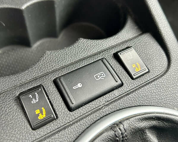 Серый Шкода Фабия, объемом двигателя 1.6 л и пробегом 247 тыс. км за 5150 $, фото 25 на Automoto.ua