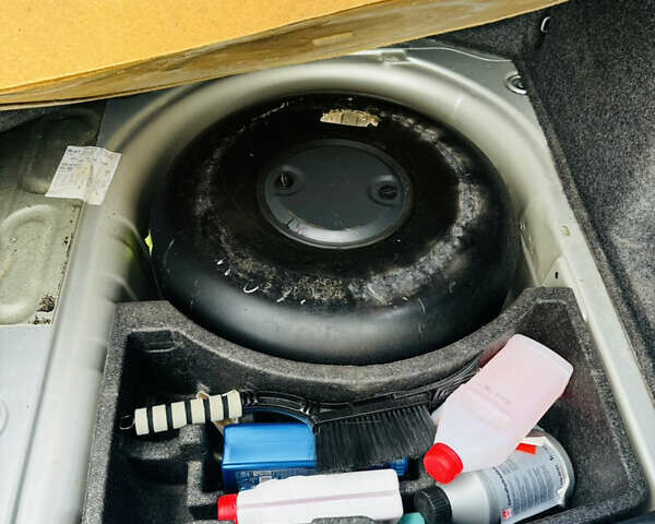 Сірий Шкода Фабія, об'ємом двигуна 1.39 л та пробігом 232 тис. км за 4100 $, фото 17 на Automoto.ua