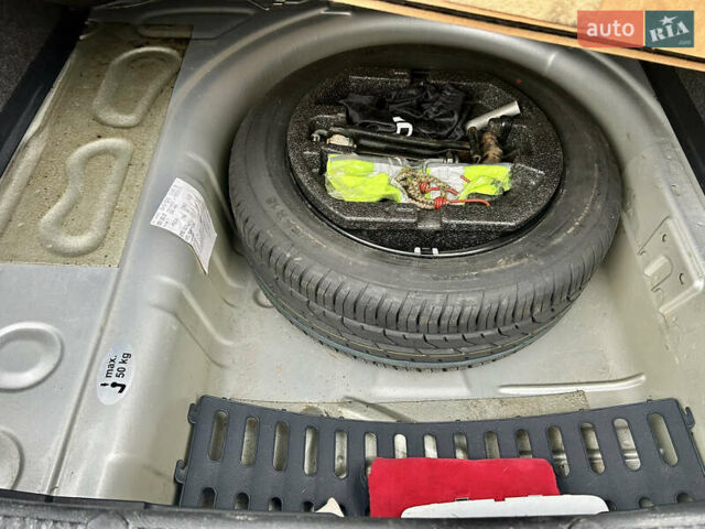 Серый Шкода Фабия, объемом двигателя 1.6 л и пробегом 247 тыс. км за 5150 $, фото 34 на Automoto.ua