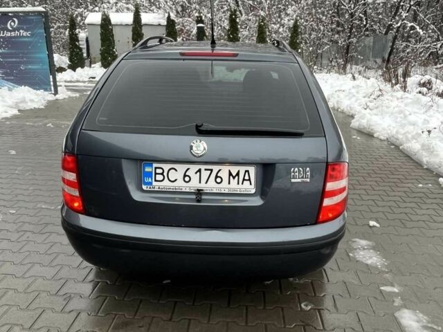 Сірий Шкода Фабія, об'ємом двигуна 1.4 л та пробігом 250 тис. км за 5200 $, фото 3 на Automoto.ua