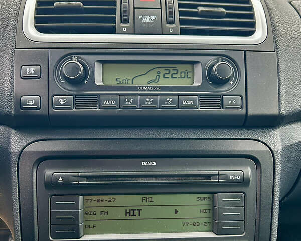 Серый Шкода Фабия, объемом двигателя 1.6 л и пробегом 247 тыс. км за 5150 $, фото 24 на Automoto.ua