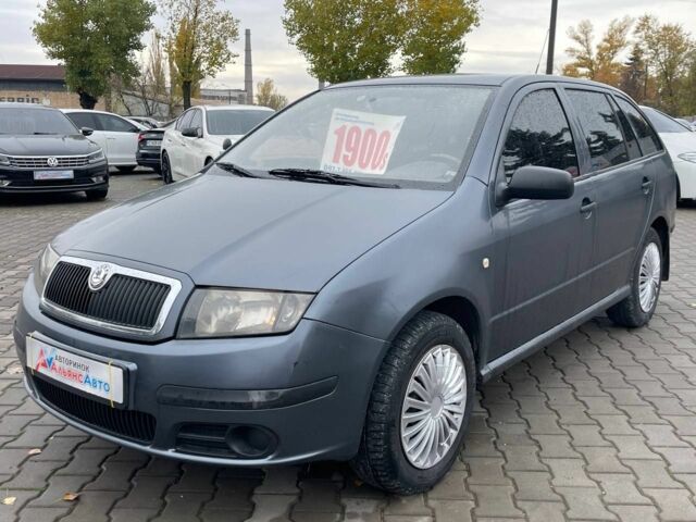 Шкода Фабия 2007 в Кривом Роге на Automoto.ua Серый Шкода Фабия, объемом двигателя 1.2 л и пробегом 180 тыс. км за 3700 $, фото 2 на Automoto.ua