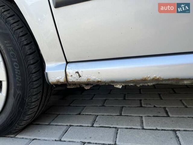 Сірий Шкода Фабія, об'ємом двигуна 1.42 л та пробігом 241 тис. км за 3800 $, фото 7 на Automoto.ua