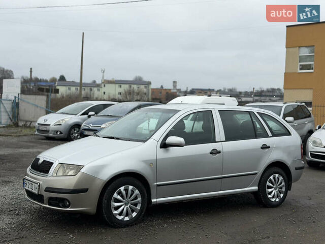 Сірий Шкода Фабія, об'ємом двигуна 1.42 л та пробігом 370 тис. км за 3300 $, фото 13 на Automoto.ua