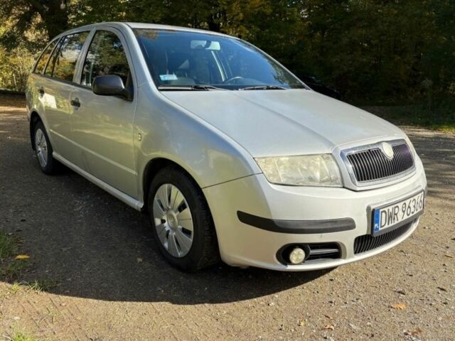 Шкода Фабия 2007 в Яворове на Automoto.ua Серый Шкода Фабия, объемом двигателя 1.4 л и пробегом 277 тыс. км за 1117 $, фото 2 на Automoto.ua
