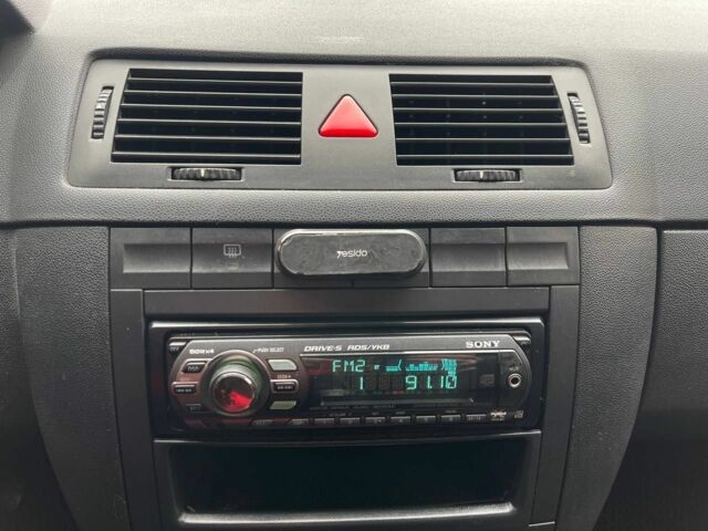 Шкода Фабия 2007 в Кривом Роге на Automoto.ua Серый Шкода Фабия, объемом двигателя 1.2 л и пробегом 180 тыс. км за 3700 $, фото 9 на Automoto.ua