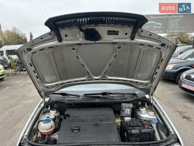 Шкода Фабия 2007 в Чернигове на Automoto.ua Серый Шкода Фабия, объемом двигателя 1.4 л и пробегом 193 тыс. км за 5400 $, фото 27 на Automoto.ua