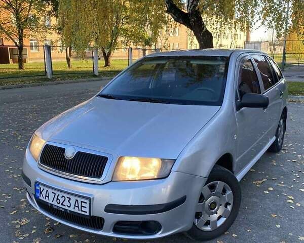 Шкода Фабия 2007 в Броварах на Automoto.ua Серый Шкода Фабия, объемом двигателя 1.2 л и пробегом 234 тыс. км за 2999 $, фото 12 на Automoto.ua