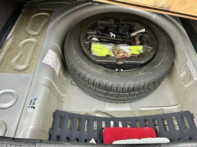 Серый Шкода Фабия, объемом двигателя 1.6 л и пробегом 247 тыс. км за 5350 $, фото 20 на Automoto.ua