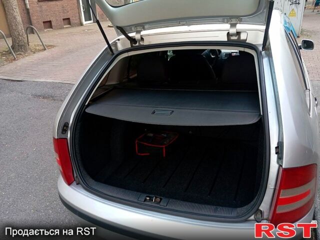 Шкода Фабия 2007 в Каменское - Днепродзержинск на Automoto.ua Серый Шкода Фабия, объемом двигателя 1.4 л и пробегом 240 тыс. км за 4300 $, фото 7 на Automoto.ua