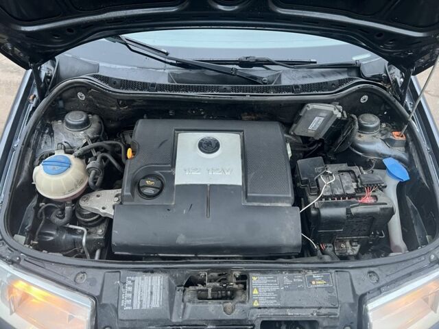 Серый Шкода Фабия, объемом двигателя 1.2 л и пробегом 193 тыс. км за 3200 $, фото 5 на Automoto.ua