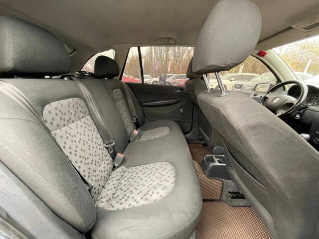 Шкода Фабия 2007 в Кривом Роге на Automoto.ua Серый Шкода Фабия, объемом двигателя 1.2 л и пробегом 180 тыс. км за 3700 $, фото 16 на Automoto.ua